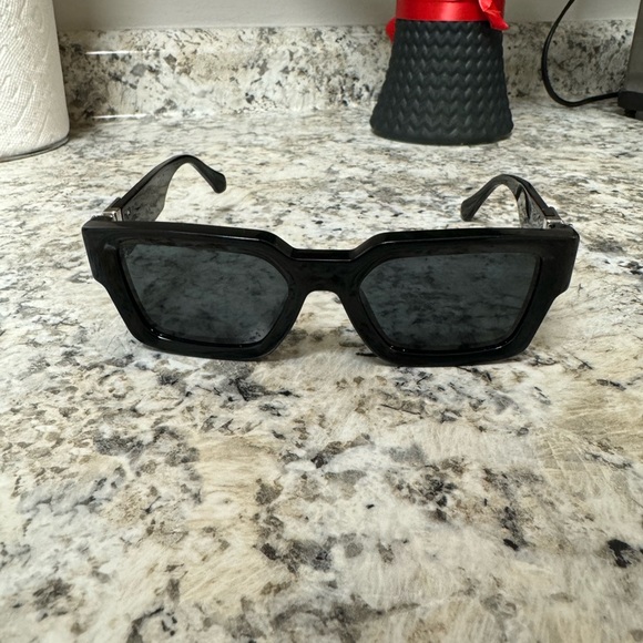 Louie Vuitton Z1414E LV Match Sunglasses - Picture 1 of 9